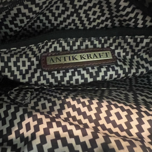 Antik Kraft Brown “Leather” Crossbody bag - Picture 4 of 5